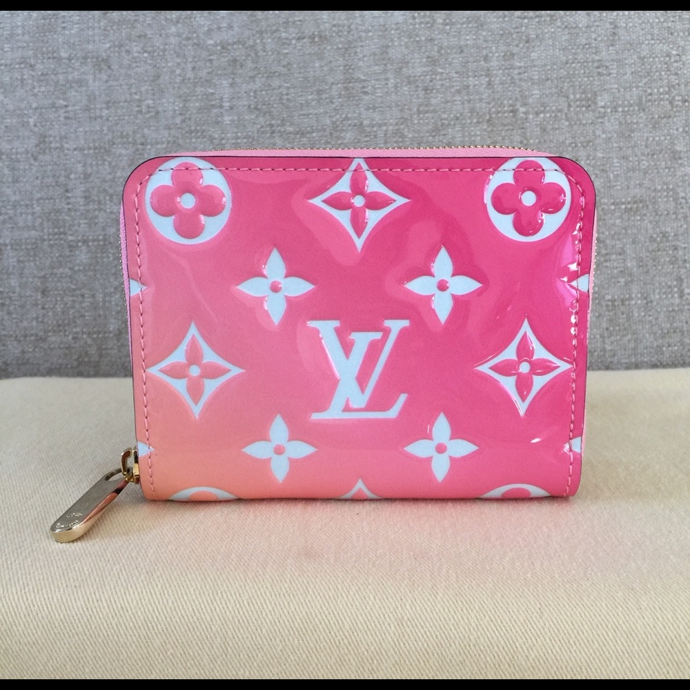 LOUIS VUITTON Zippy coin purse Monogram Vernis Valentine limited